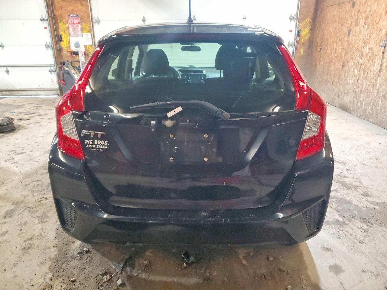 2016 HONDA FIT LX photo 6