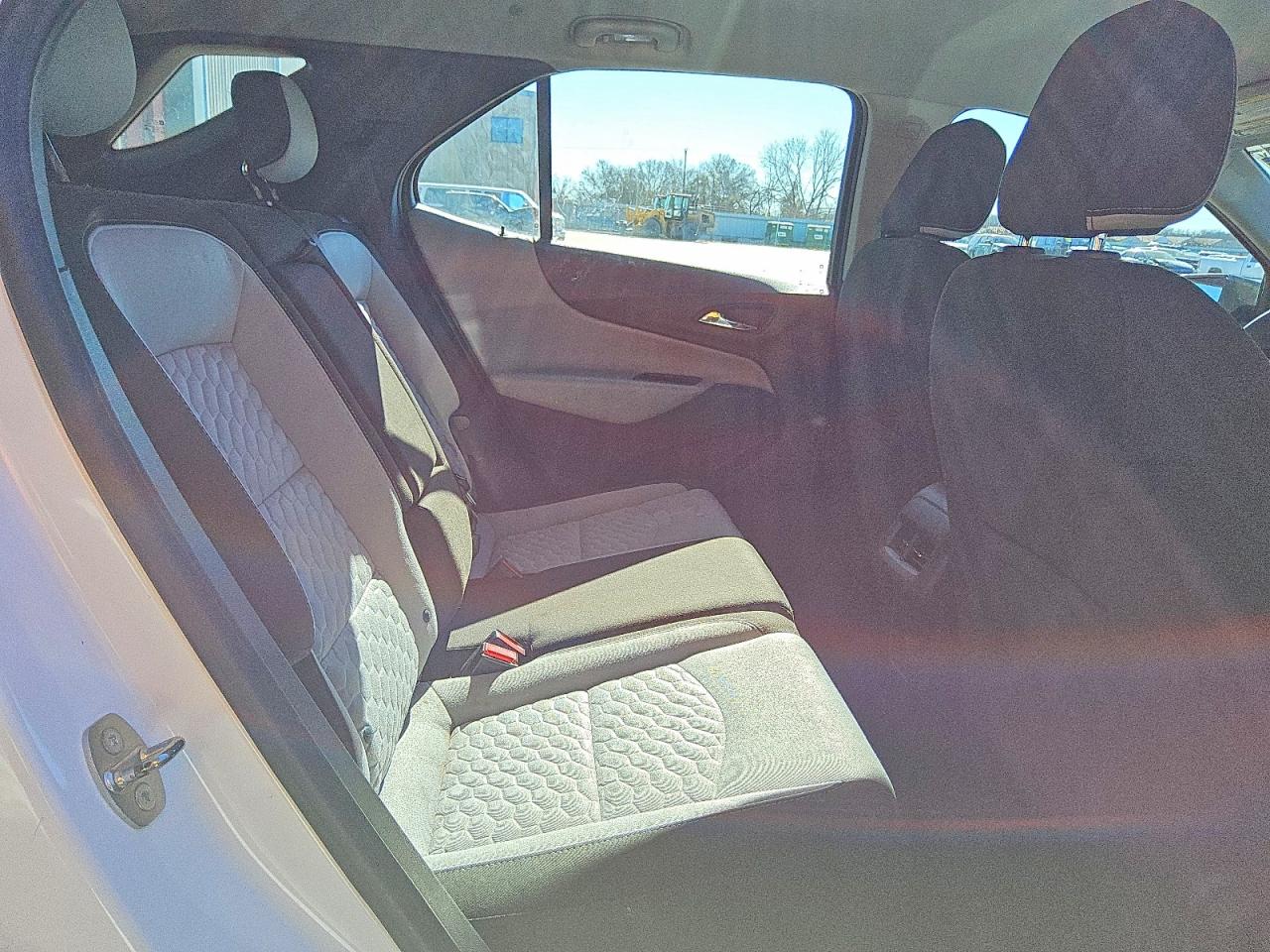 2018 CHEVROLET EQUINOX LS photo 11