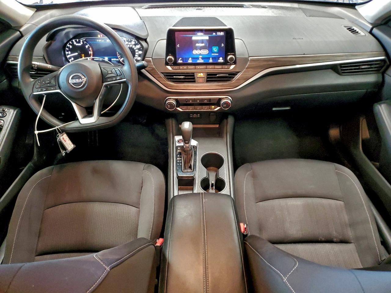 2025 NISSAN ALTIMA SV photo 8