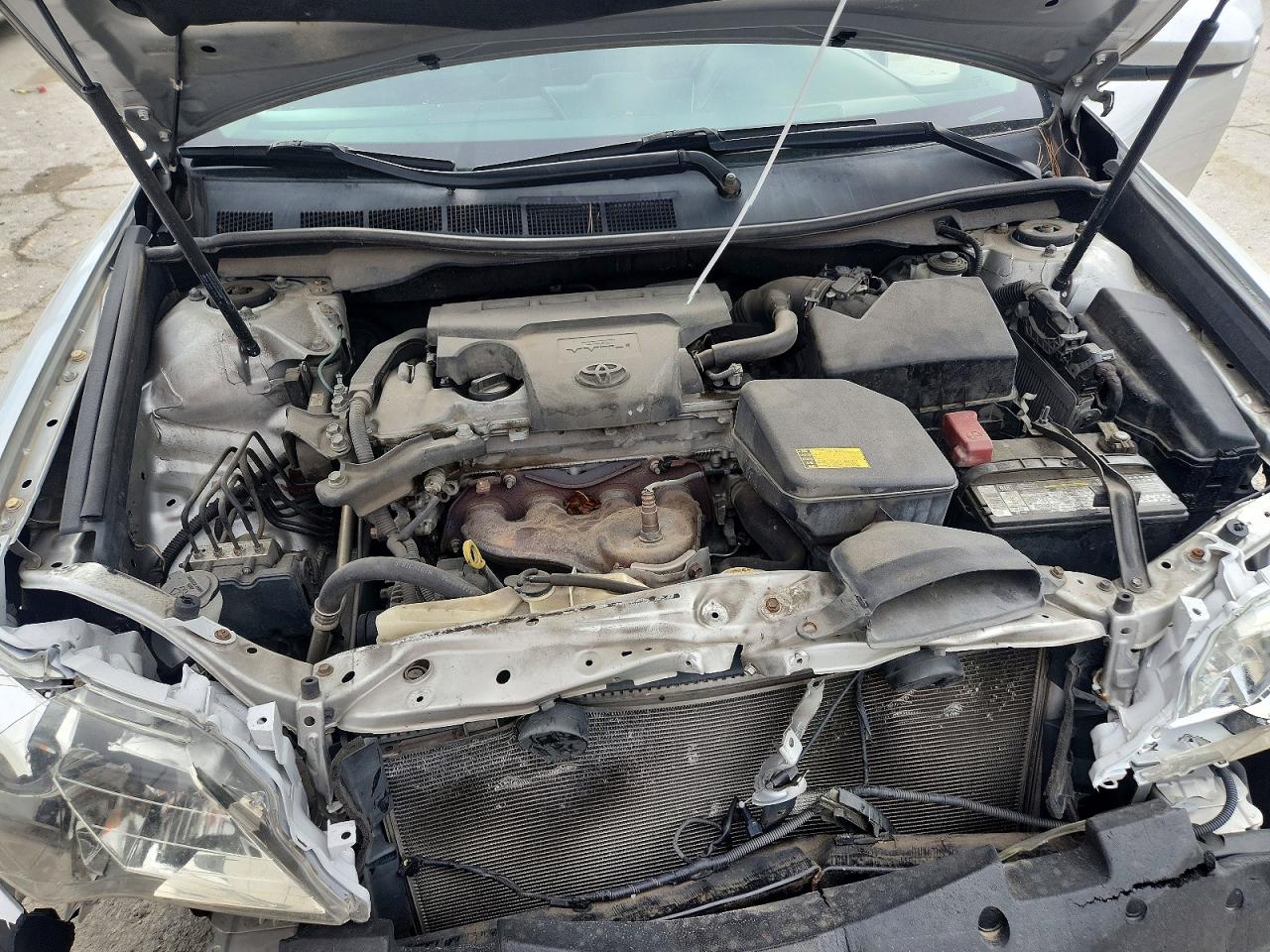 2012 TOYOTA CAMRY SE photo 11