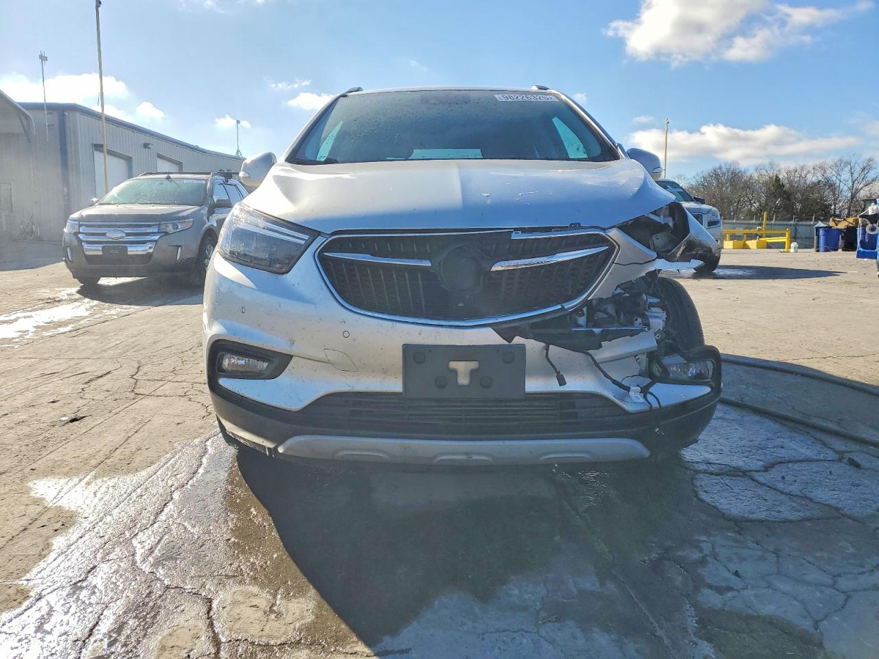 2019 BUICK ENCORE ESSENCE photo 9