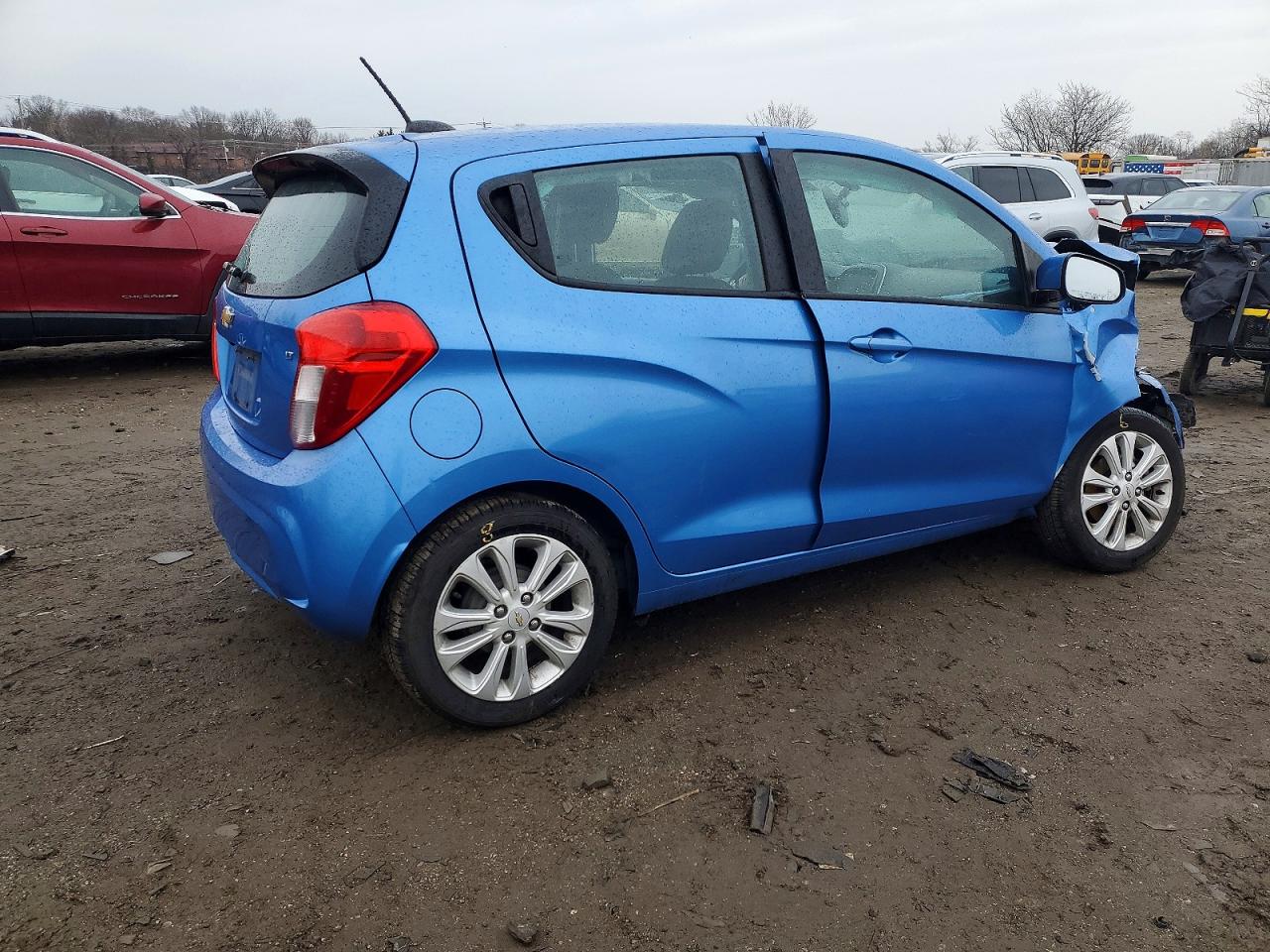2017 CHEVROLET SPARK 1LT photo 3