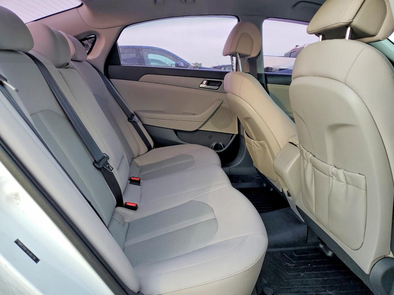 2016 HYUNDAI SONATA SE photo 10