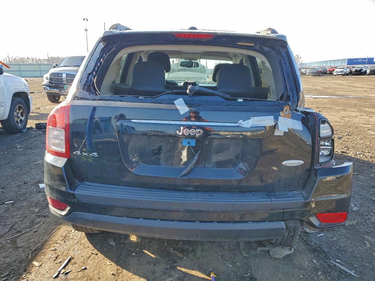 2017 JEEP COMPASS LATITUDE photo 6