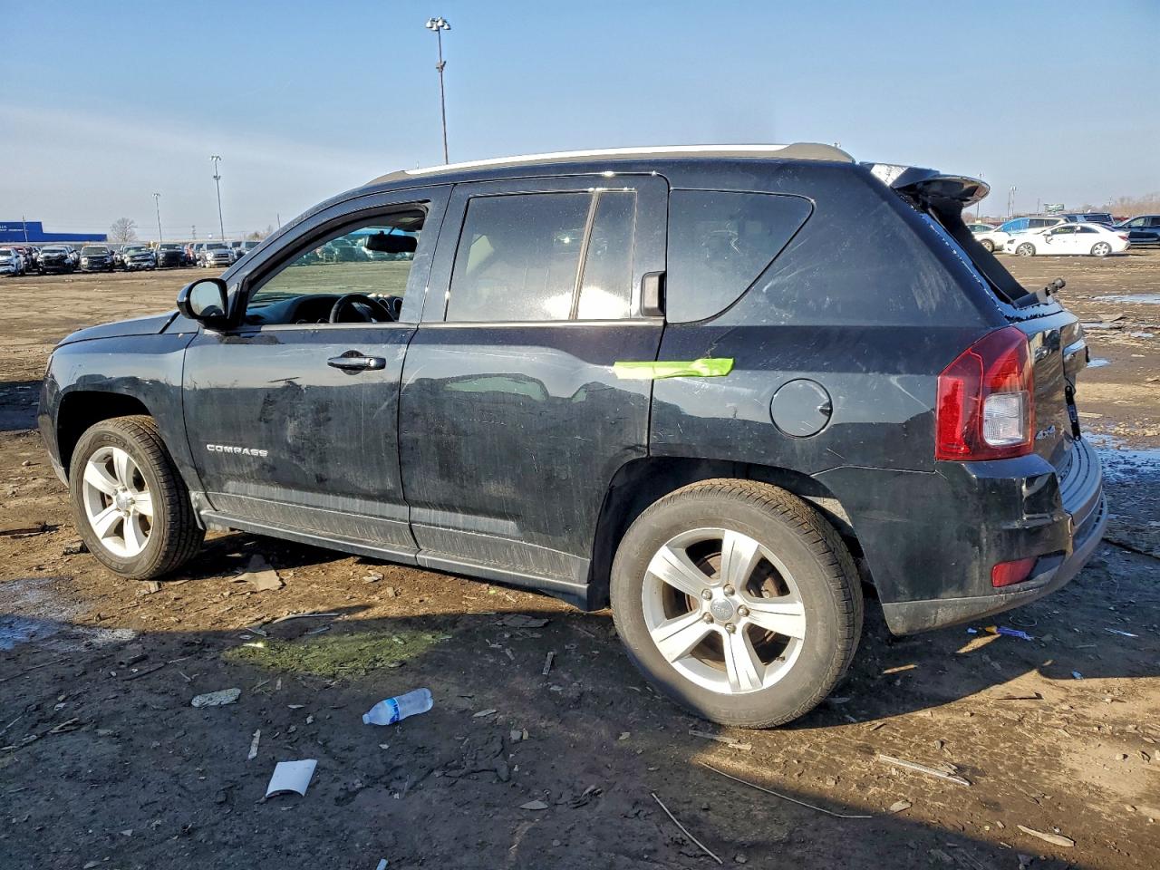 2017 JEEP COMPASS LATITUDE photo 2