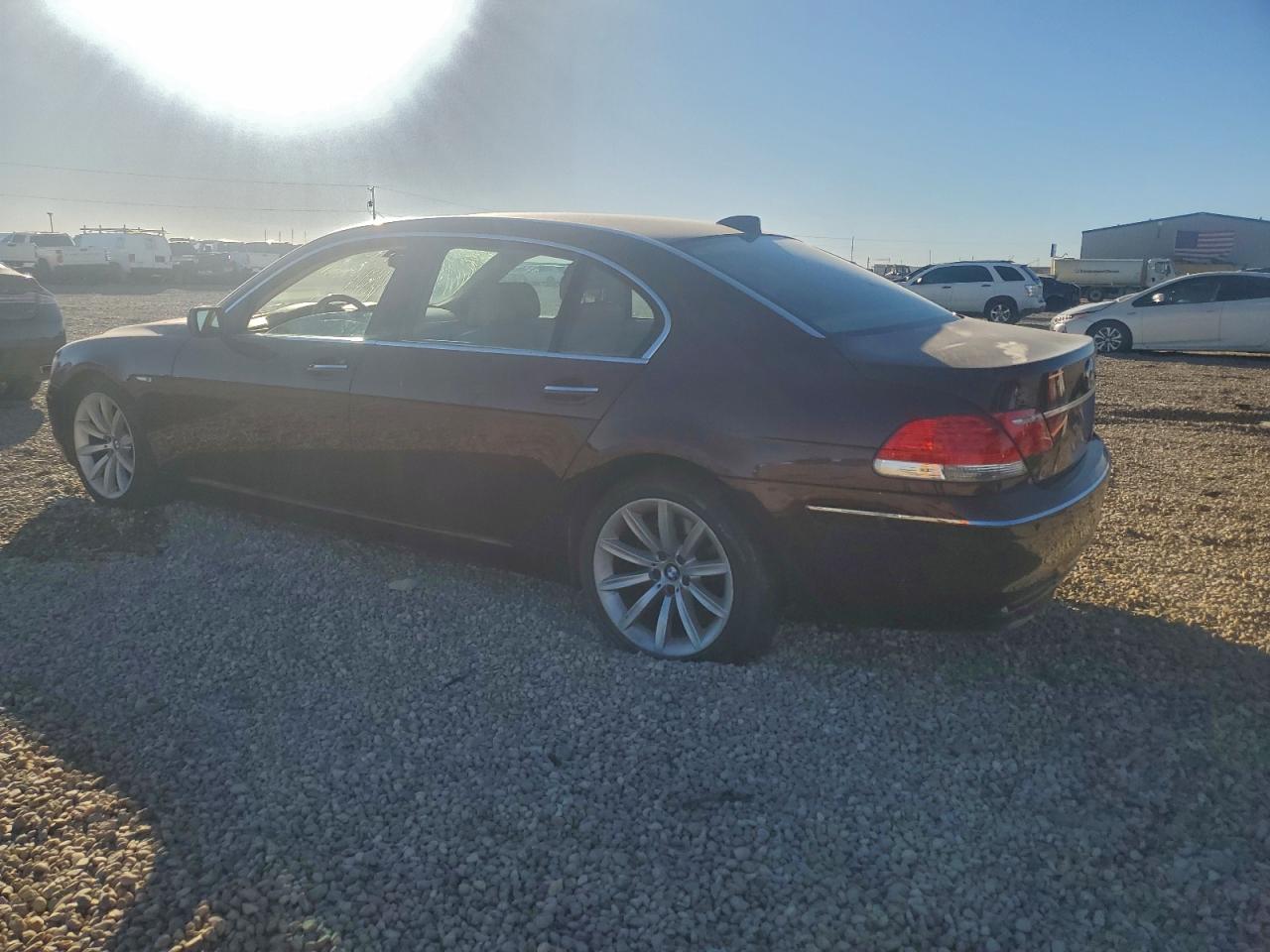 2007 BMW 750 photo 2