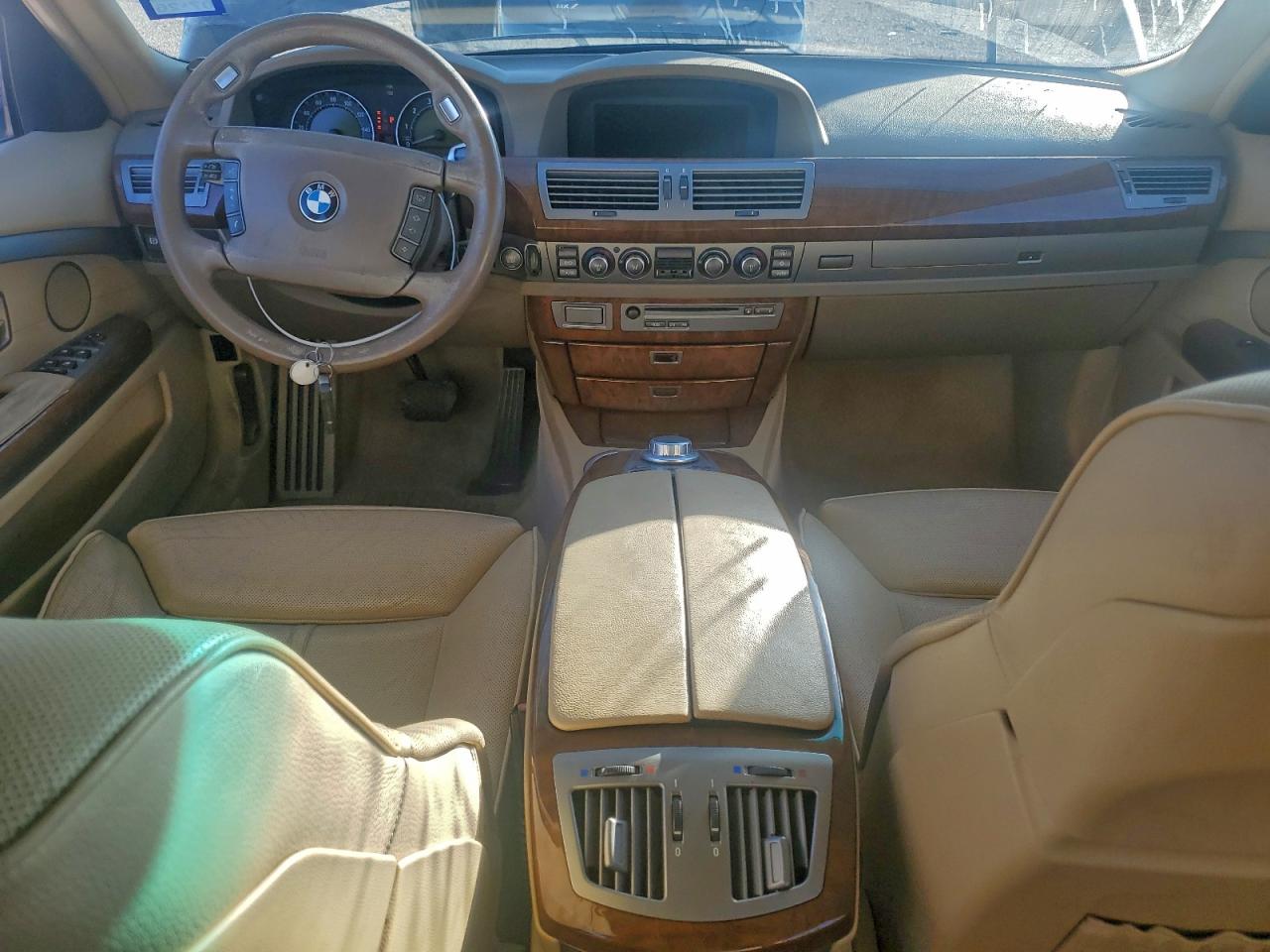 2007 BMW 750 photo 8