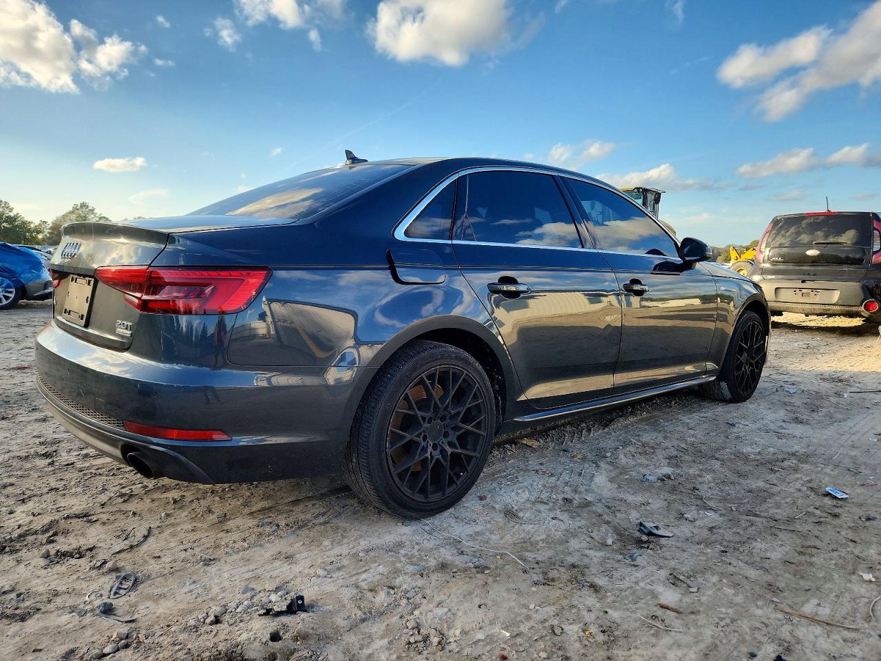 2017 AUDI A4 PREMIUM PLUS photo 3