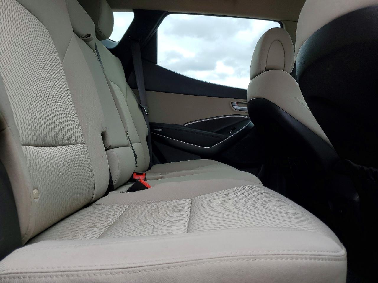 2017 HYUNDAI SANTA FE SPORT photo 11