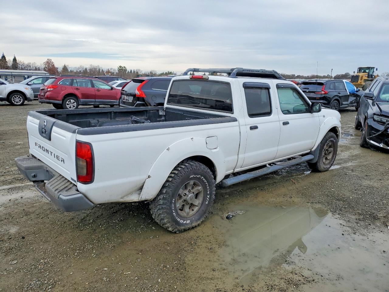 2003 NISSAN FRONTIER CREW CAB XE photo 3