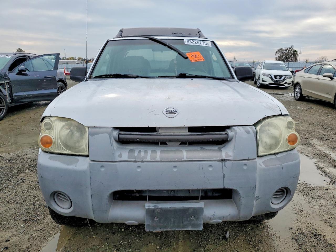 2003 NISSAN FRONTIER CREW CAB XE photo 5