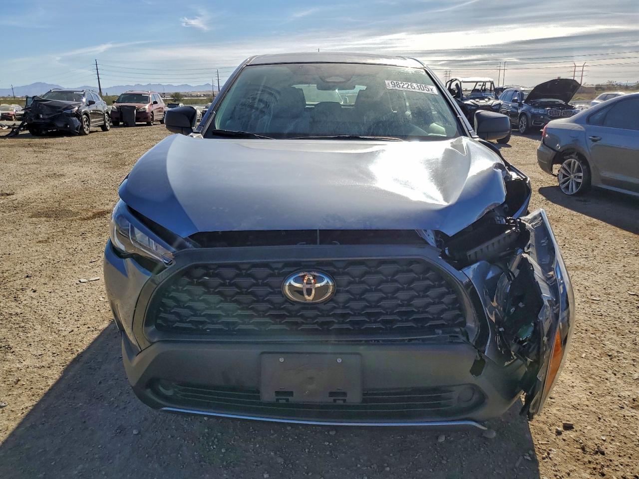 2023 TOYOTA COROLLA CROSS L photo 5