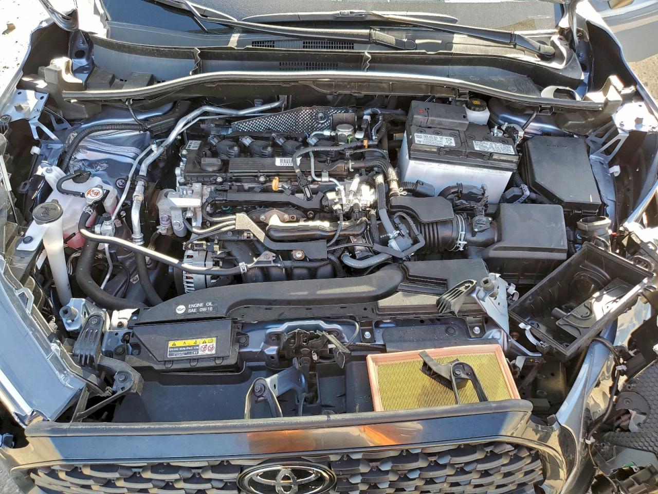 2023 TOYOTA COROLLA CROSS L photo 12