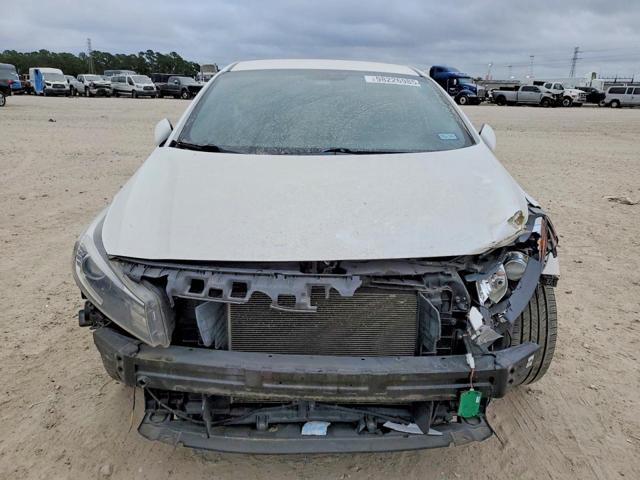 2017 KIA FORTE EX photo 5