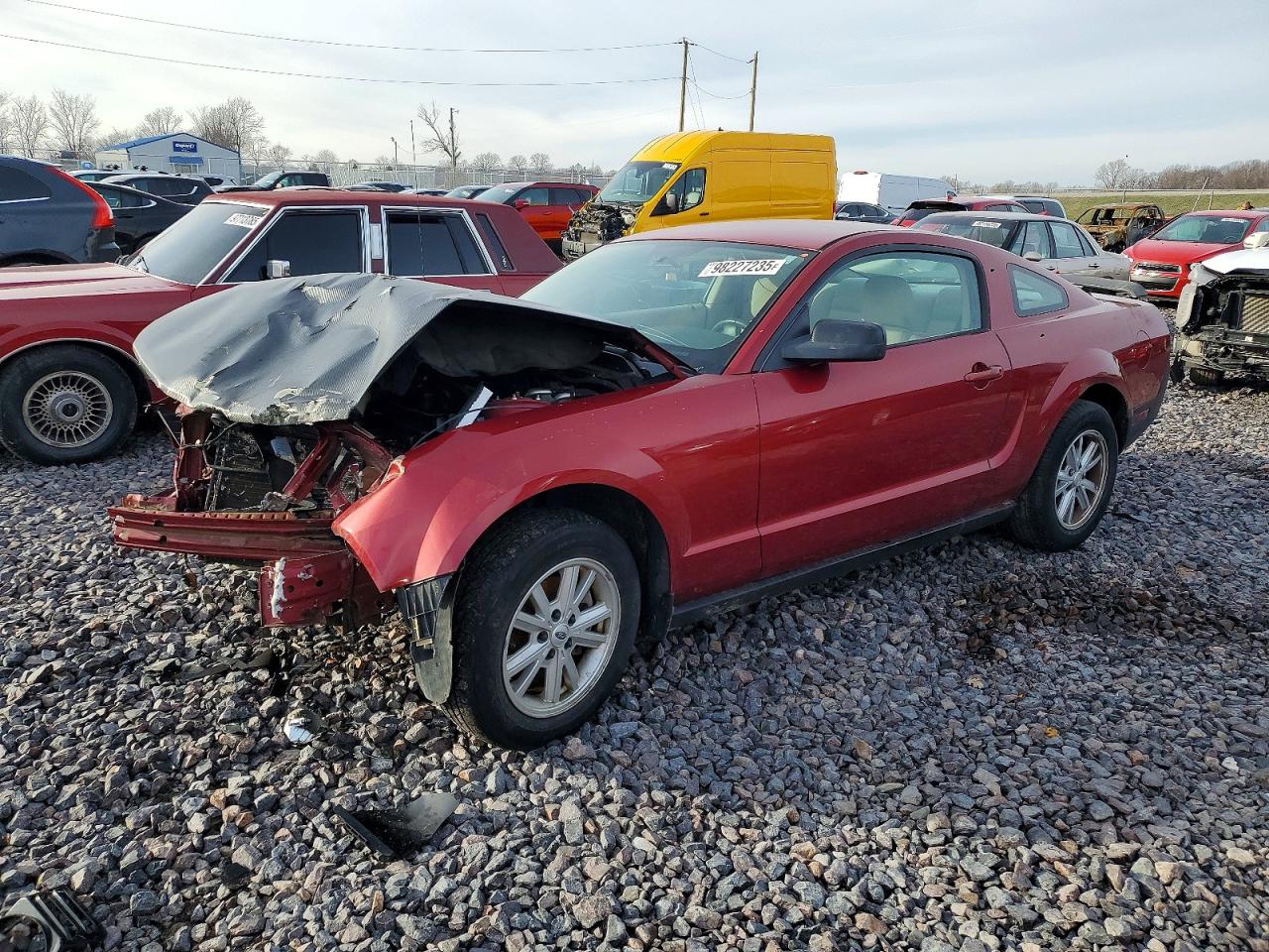 2005 FORD MUSTANG