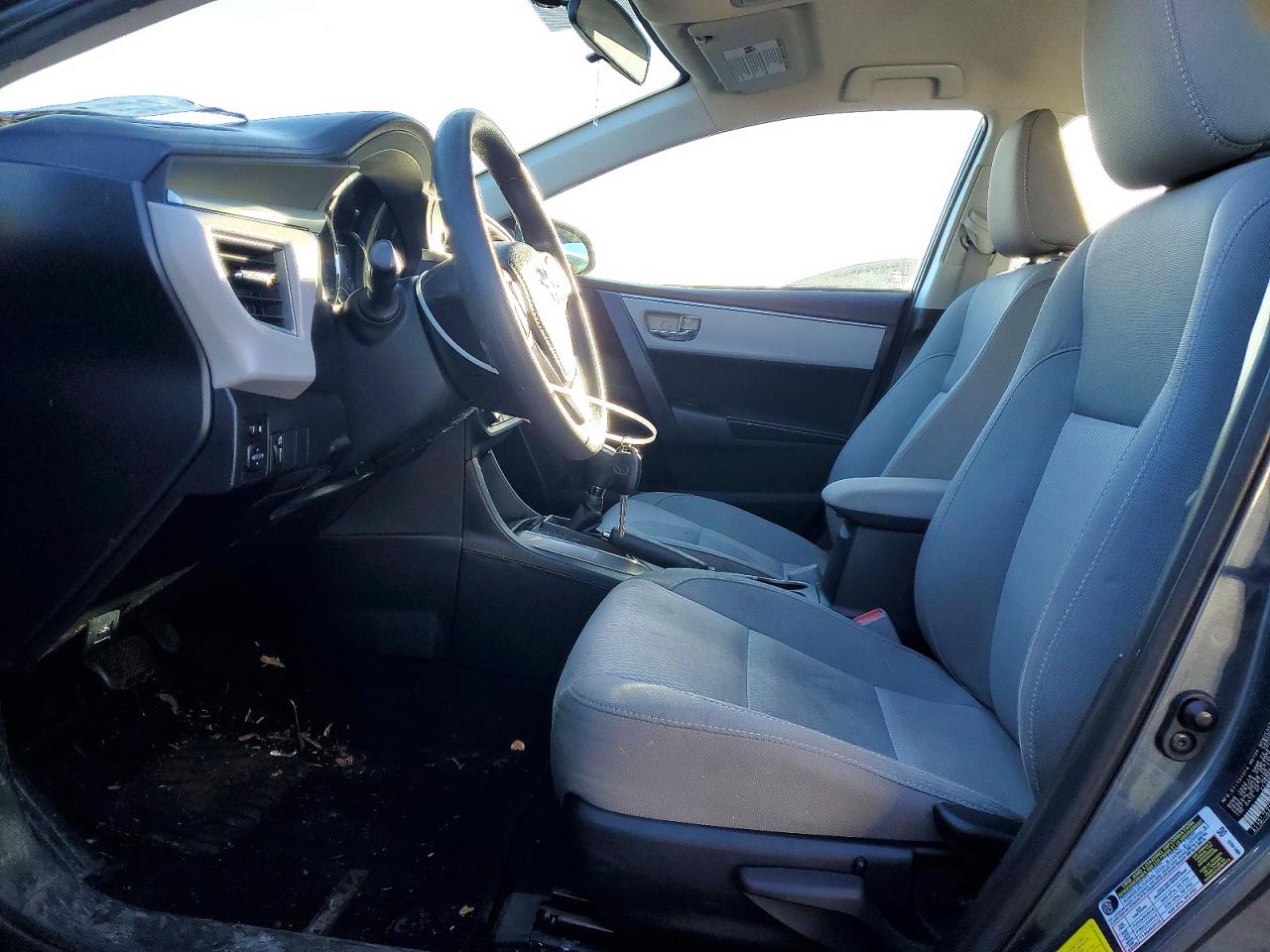 2014 TOYOTA COROLLA L photo 7
