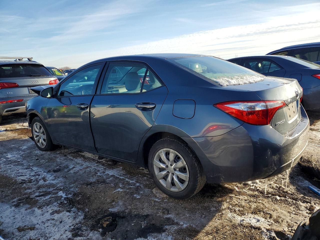 2014 TOYOTA COROLLA L photo 2