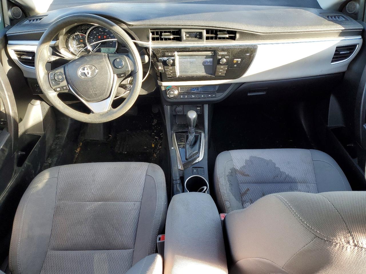 2014 TOYOTA COROLLA L photo 8