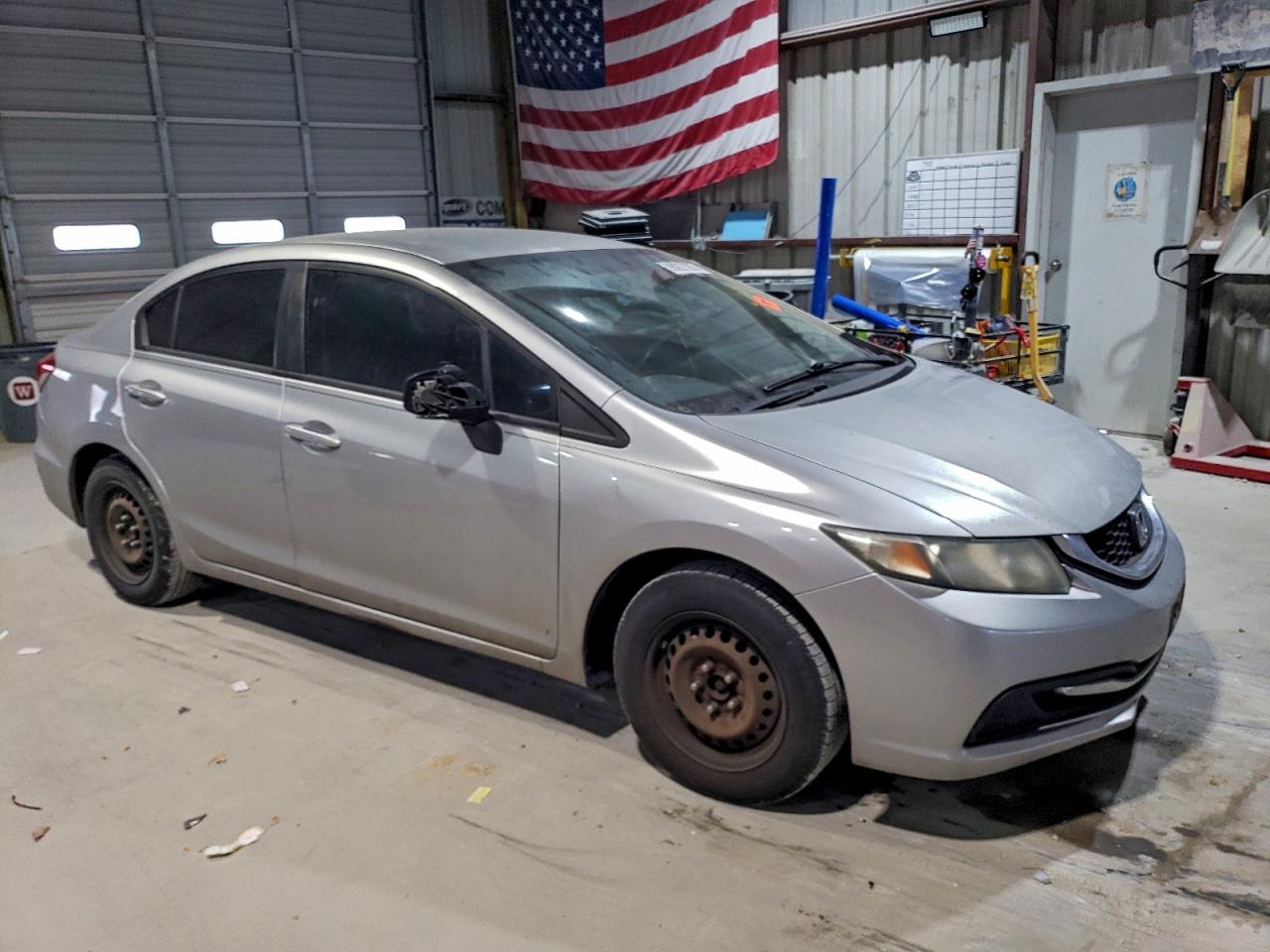 2013 HONDA CIVIC LX photo 4