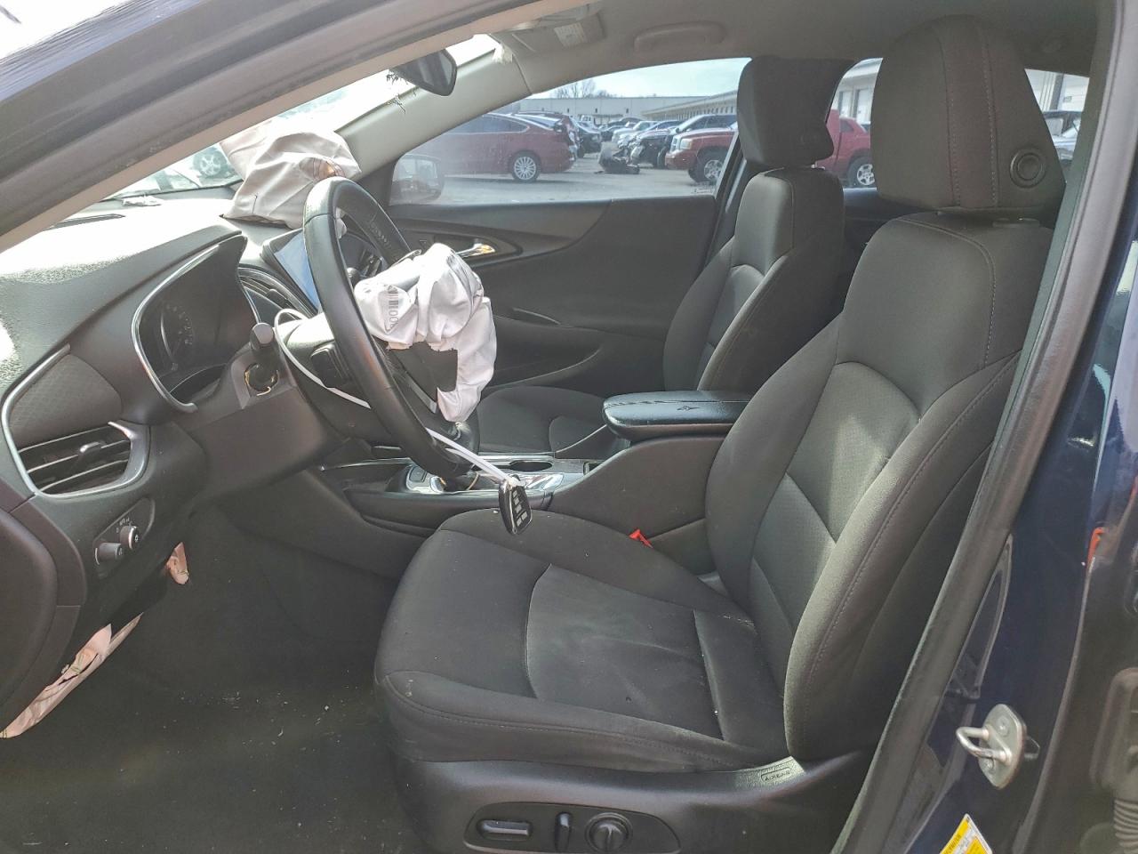 2018 CHEVROLET MALIBU LT photo 7