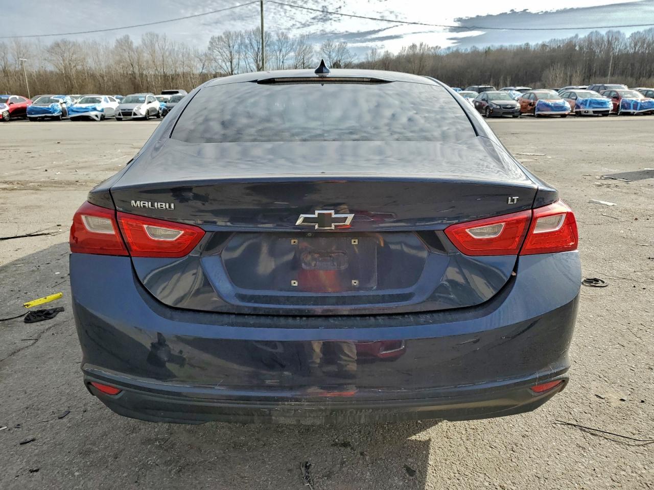 2018 CHEVROLET MALIBU LT photo 6
