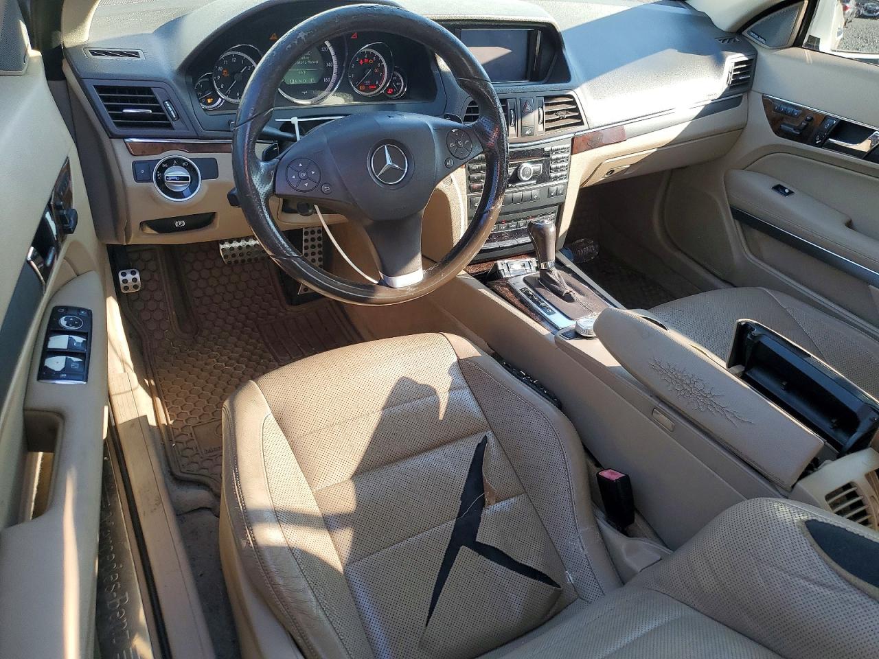 2011 MERCEDES-BENZ E 350 photo 29