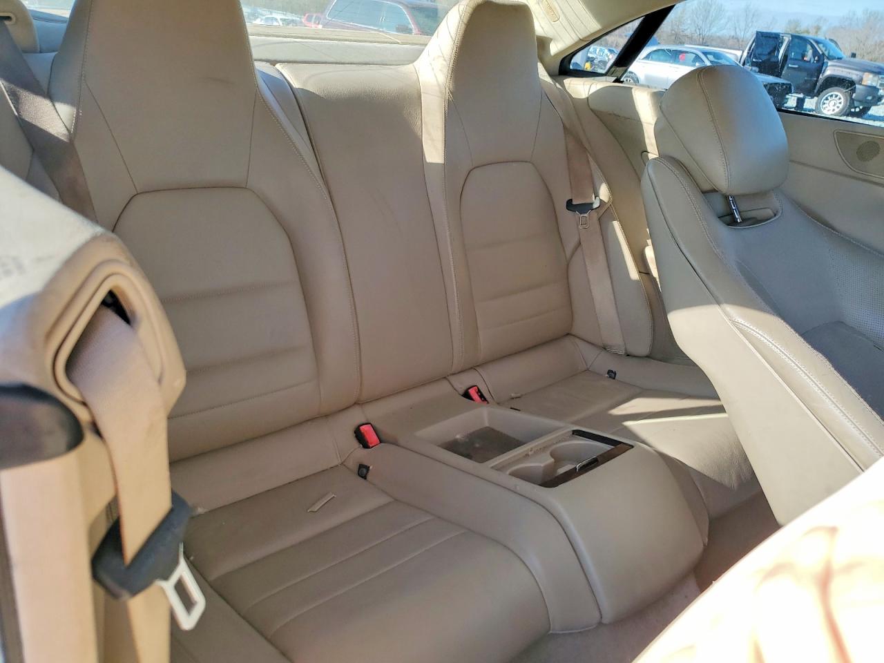 2011 MERCEDES-BENZ E 350 photo 37