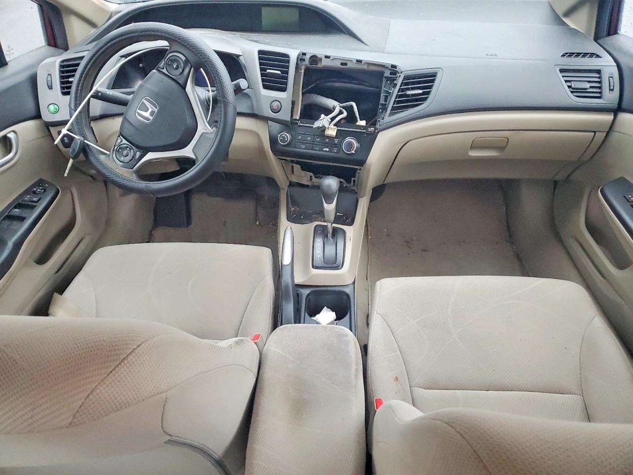2012 HONDA CIVIC LX photo 8
