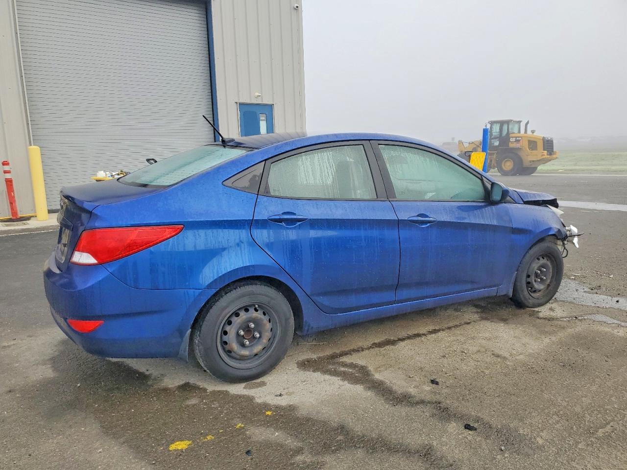2017 HYUNDAI ACCENT photo 3