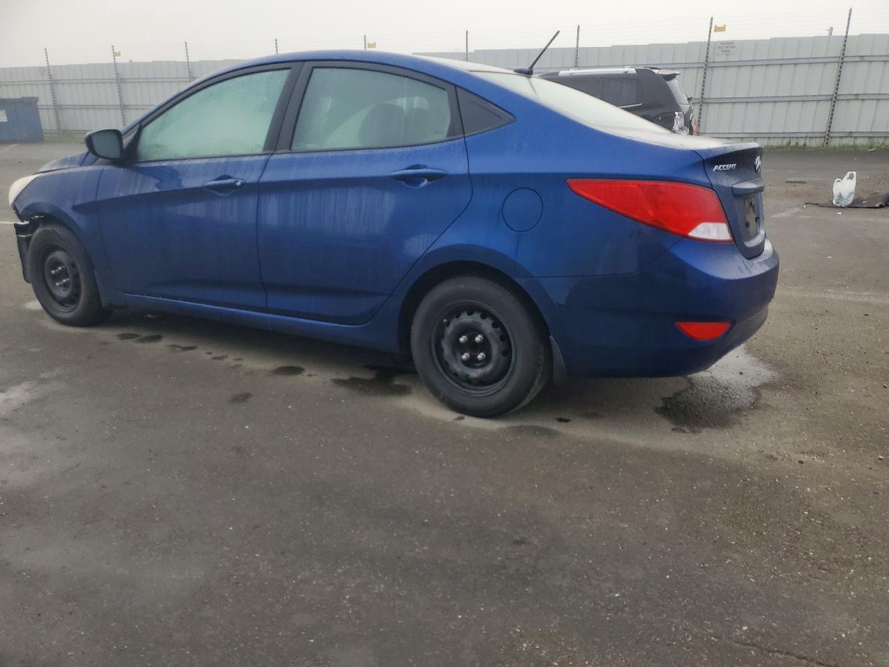 2017 HYUNDAI ACCENT photo 2