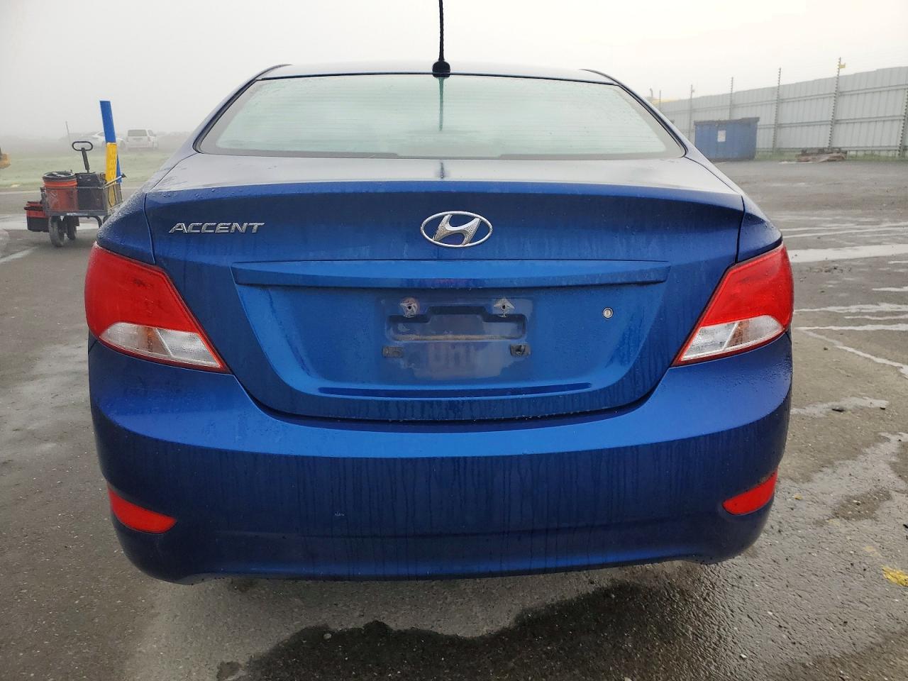 2017 HYUNDAI ACCENT photo 6