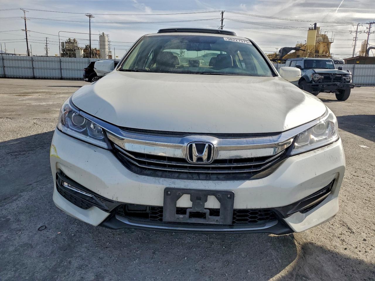 2017 HONDA ACCORD HYBRID EXL photo 13