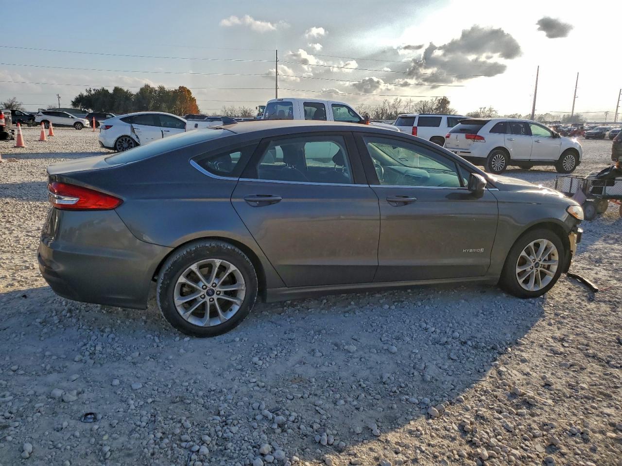 2019 FORD FUSION SE photo 5