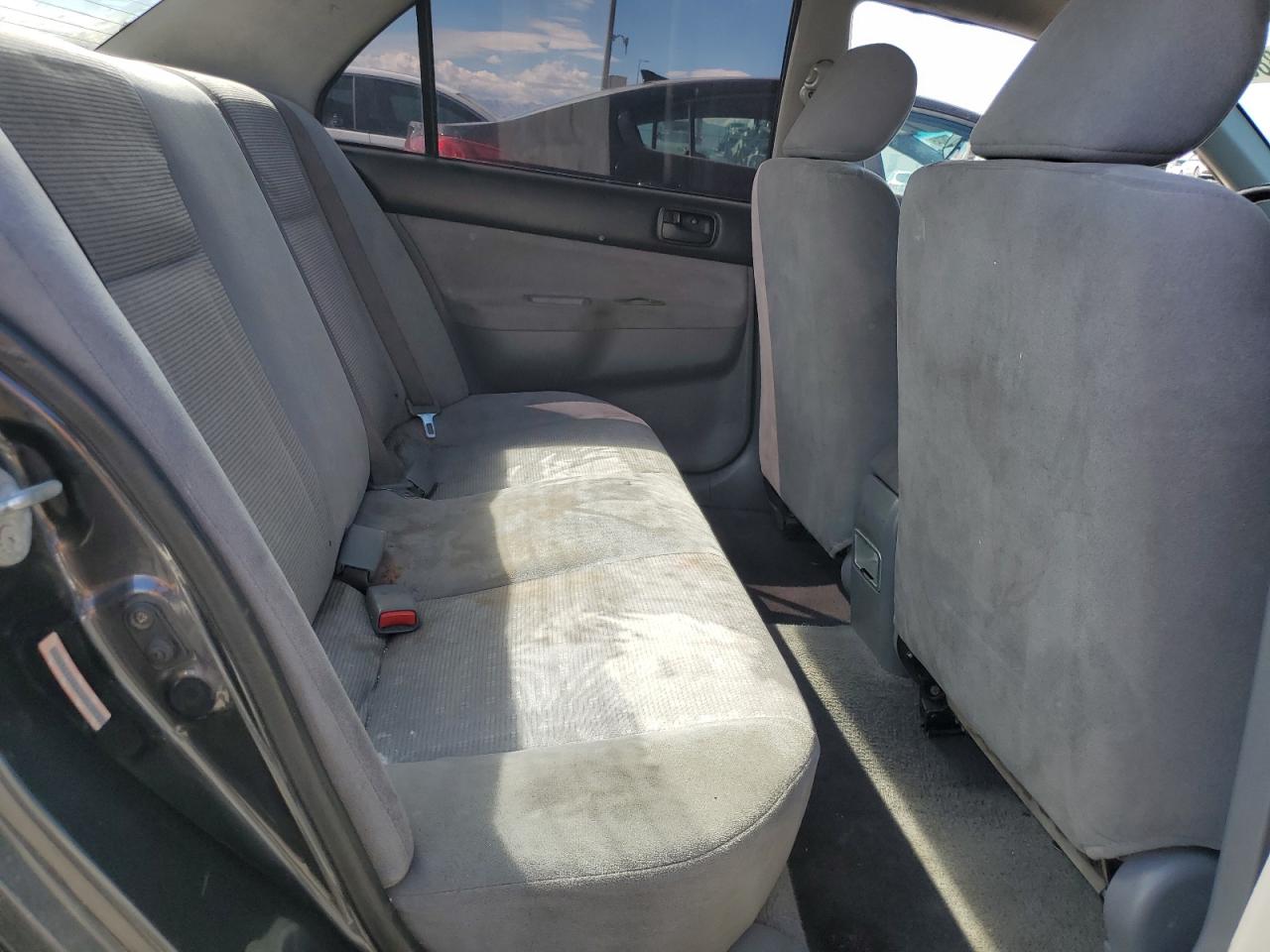 2004 MITSUBISHI LANCER photo 40