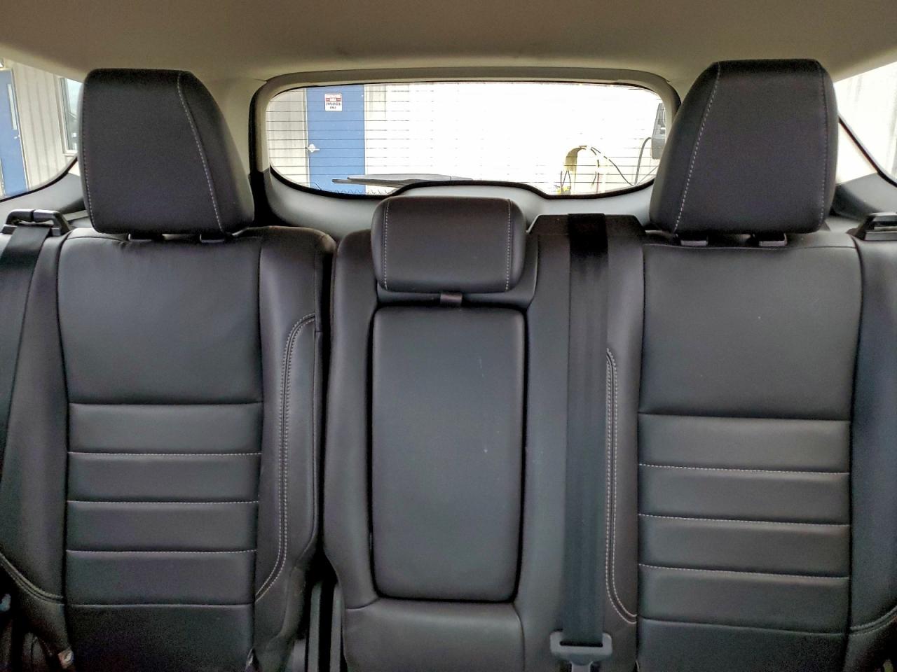 2016 FORD ESCAPE SE photo 10