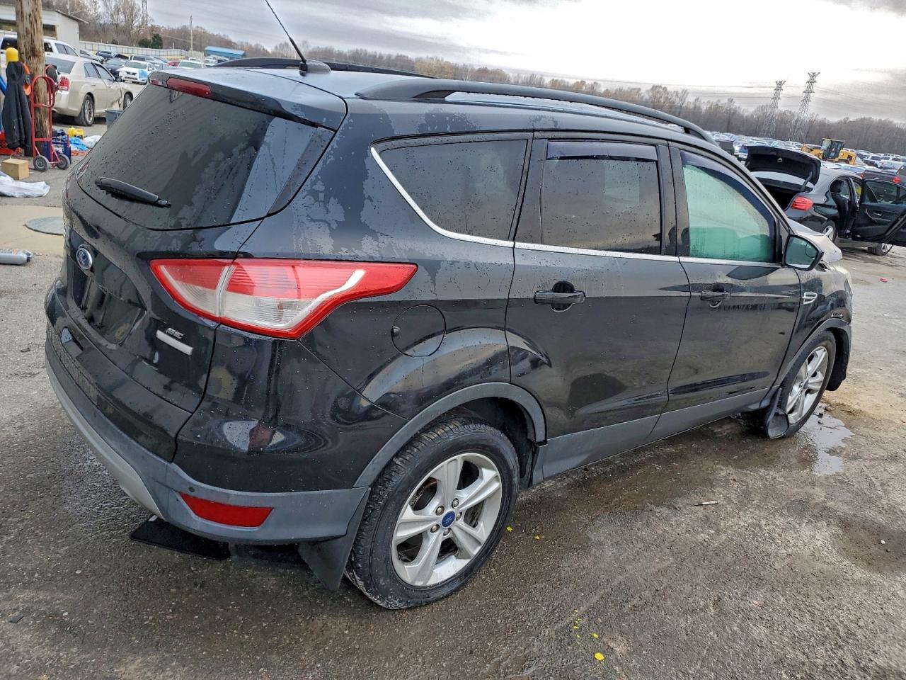 2016 FORD ESCAPE SE photo 3