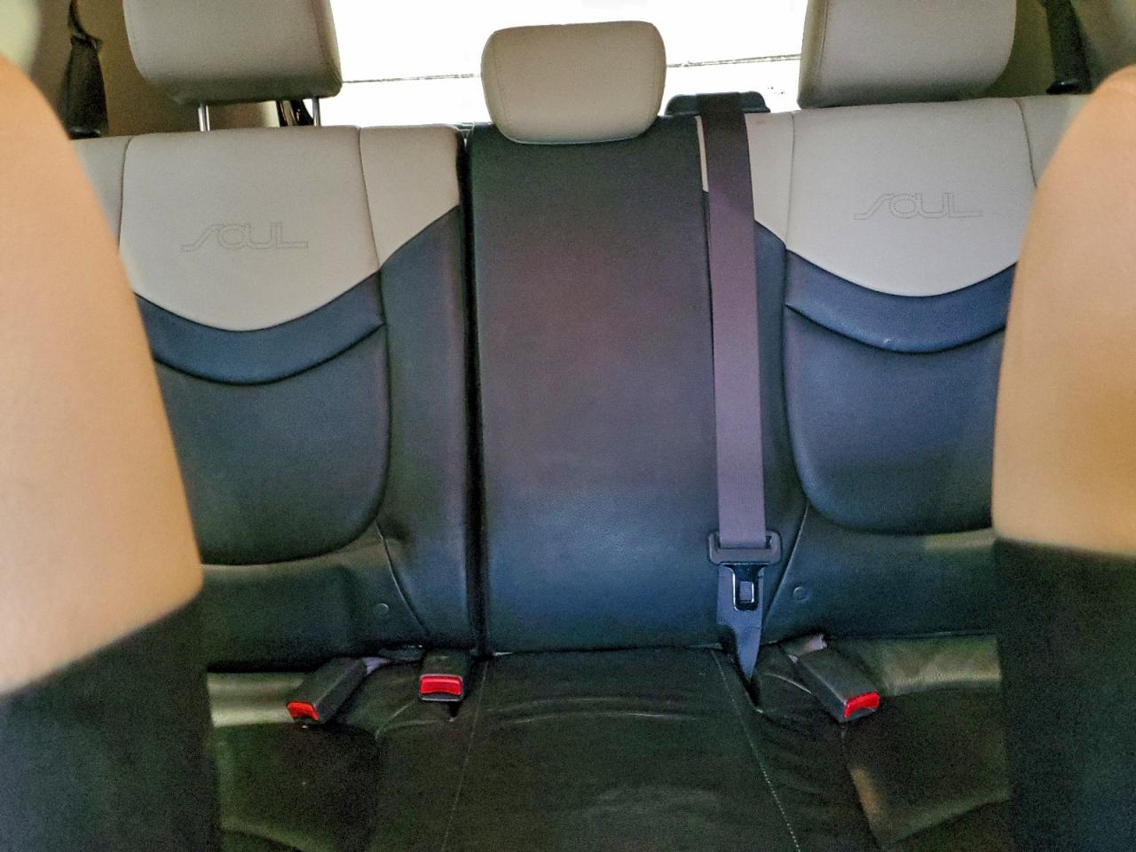 2013 KIA SOUL + photo 10