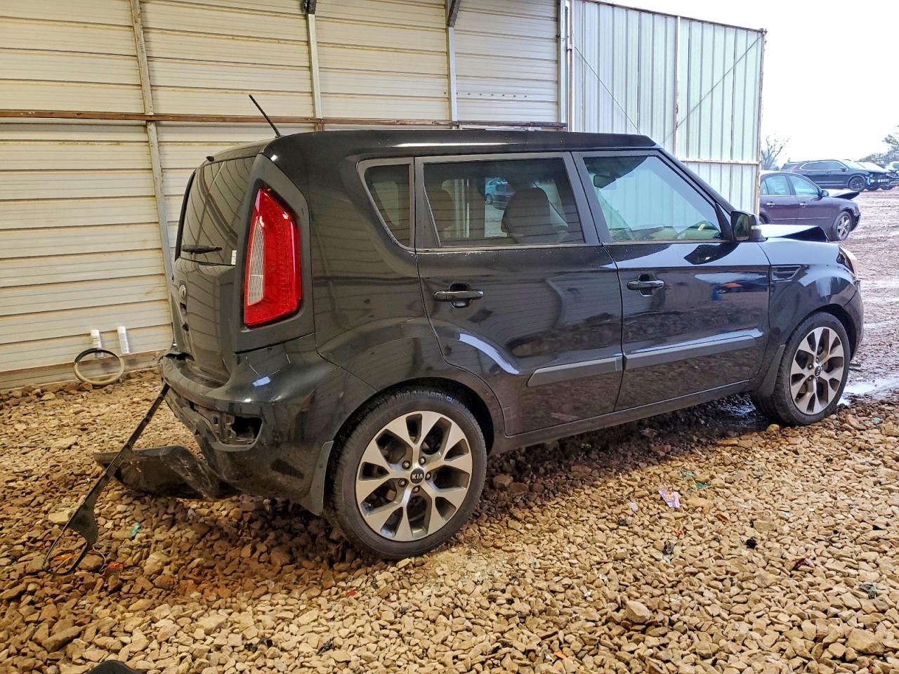 2013 KIA SOUL + photo 3