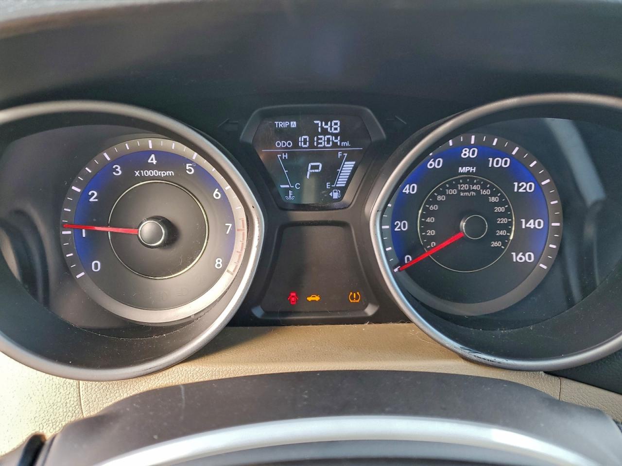 2013 HYUNDAI ELANTRA GLS photo 9