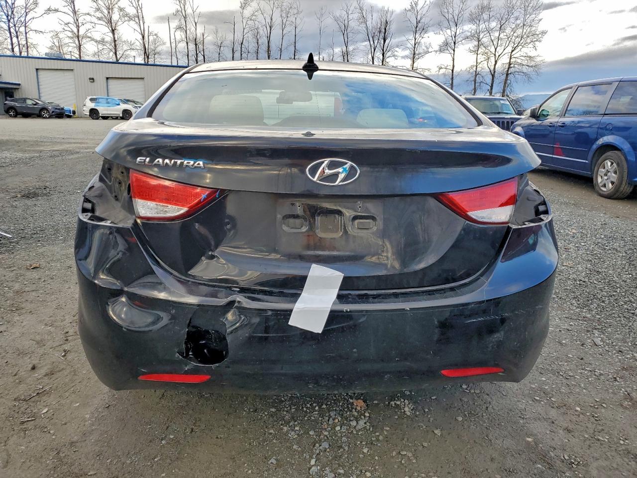 2013 HYUNDAI ELANTRA GLS photo 6