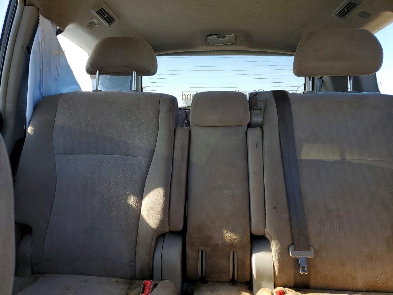 2012 TOYOTA HIGHLANDER BASE photo 10