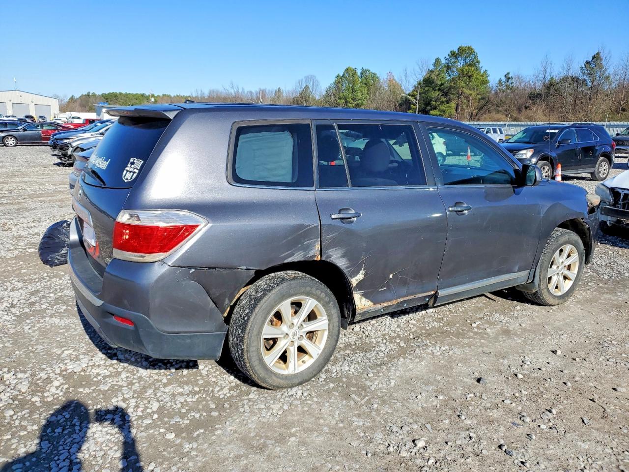 2012 TOYOTA HIGHLANDER BASE photo 3