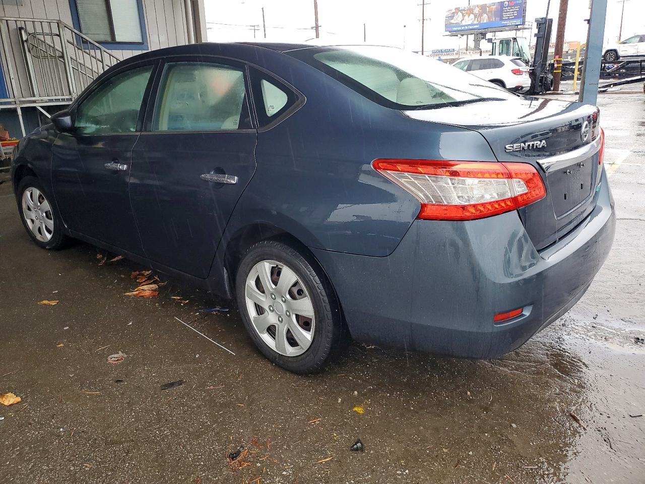 2013 NISSAN SENTRA S photo 2