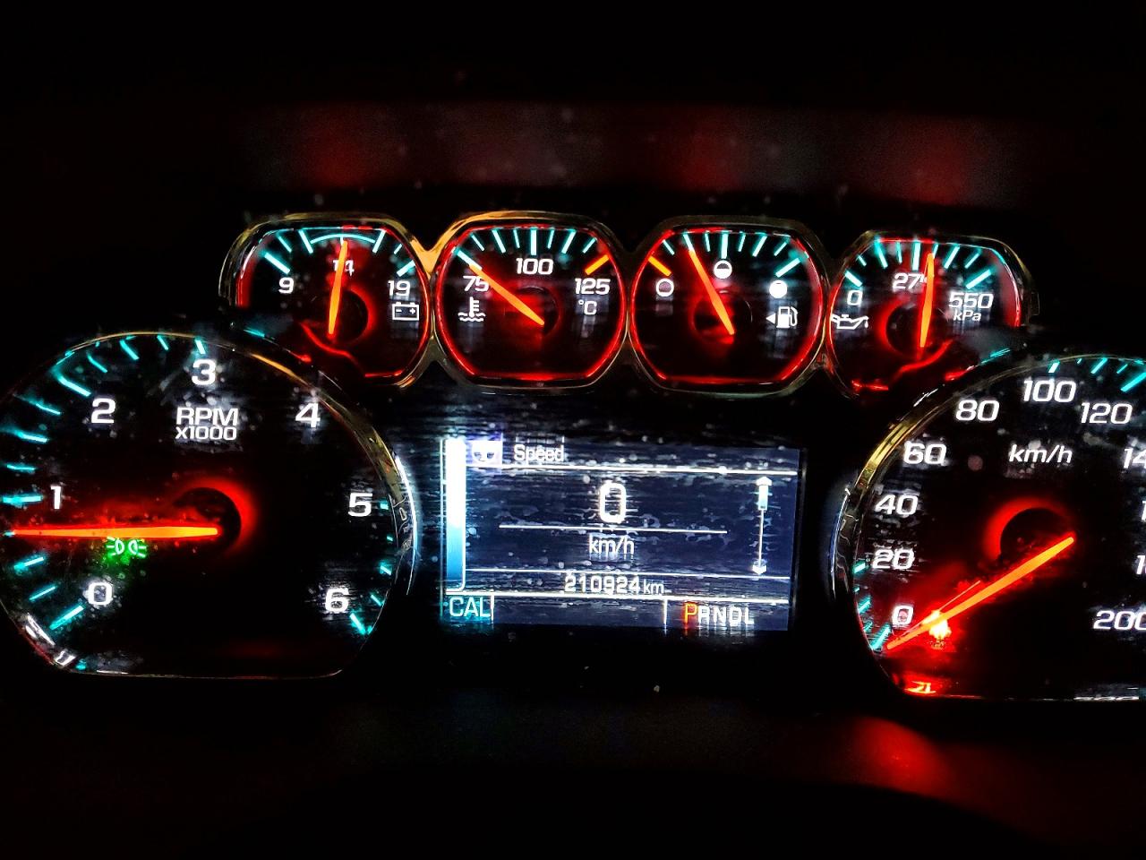 2018 CHEVROLET SUBURBAN K1500 LT photo 9