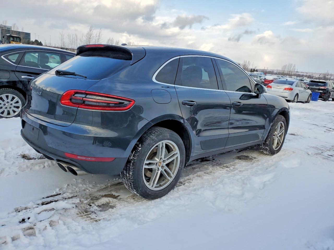 2018 PORSCHE MACAN S photo 3