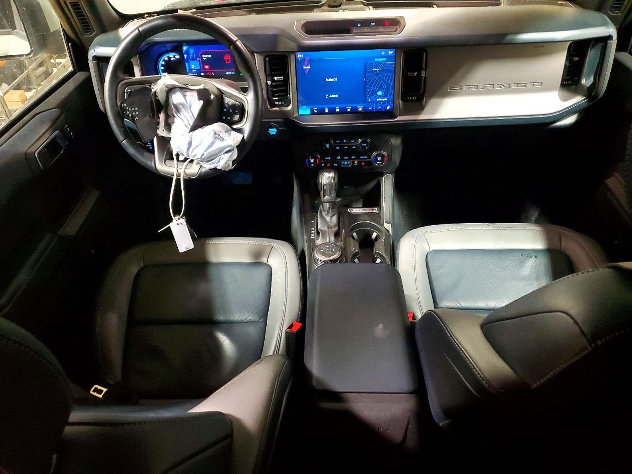 2023 FORD BRONCO BASE photo 8