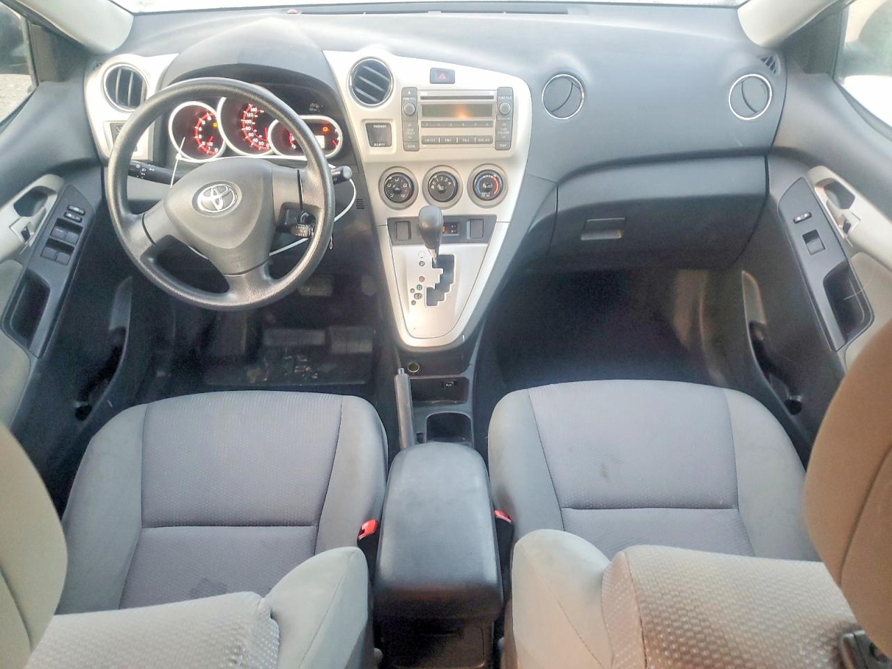 2010 TOYOTA COROLLA MATRIX S photo 8