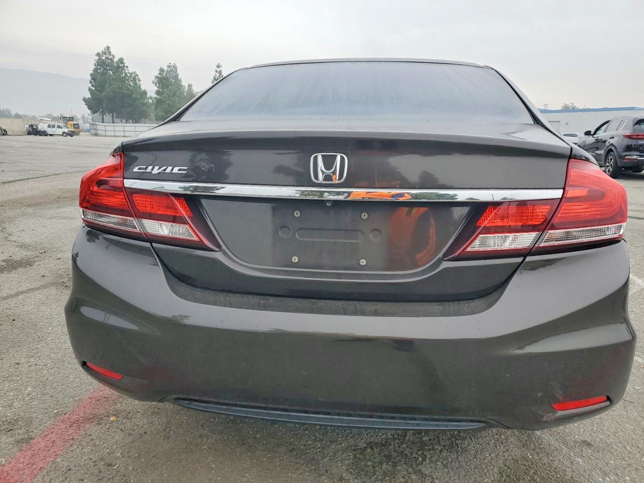2013 HONDA CIVIC LX photo 6