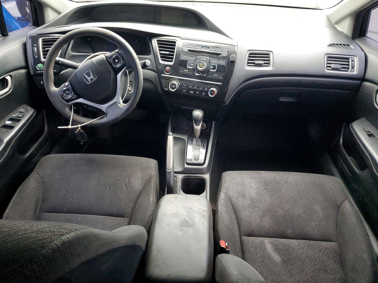 2013 HONDA CIVIC LX photo 8