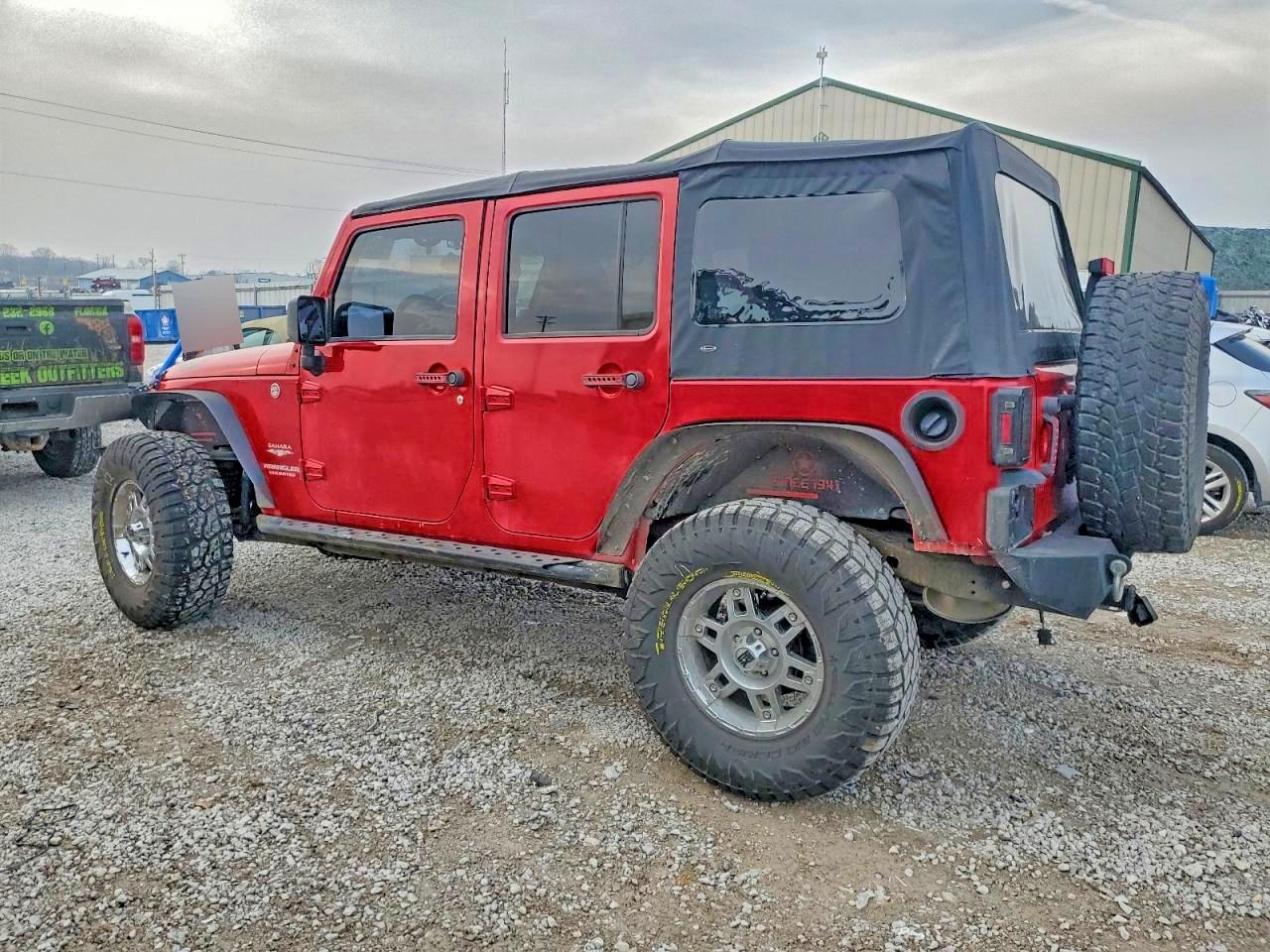 2011 JEEP WRANGLER UNLIMITED SAHARA photo 2